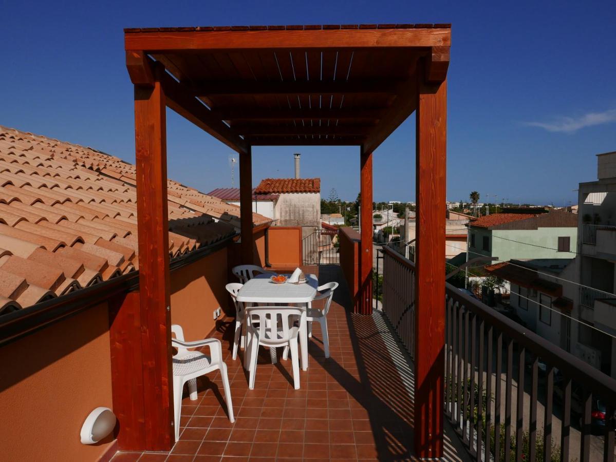Апартаменти Casa Angela Санта-Кроче-Камерина Екстер'єр фото